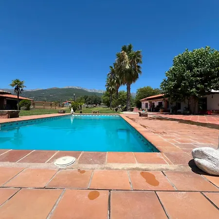 Casablanca Villa Candeleda